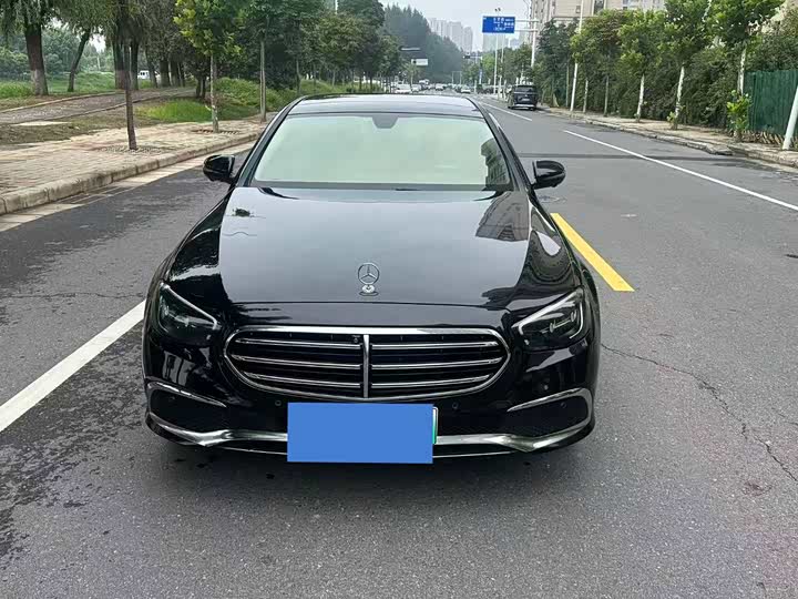 Mercedes-Benz E-Class Hybrid, 2022 — фото 2 из 9