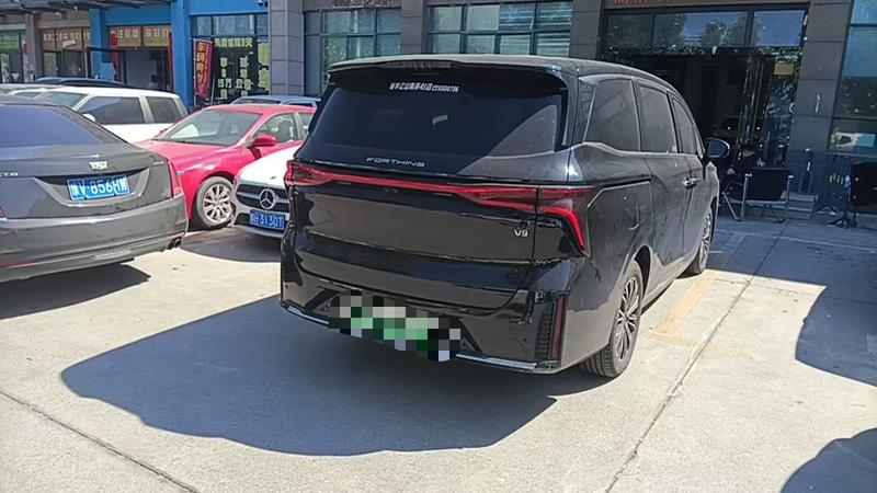 Dongfeng Forthing Xinghai V9, 2024 — фото 5 из 11