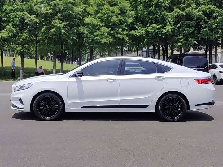 Geely Emgrand GT, 2021 — фото 4 из 9