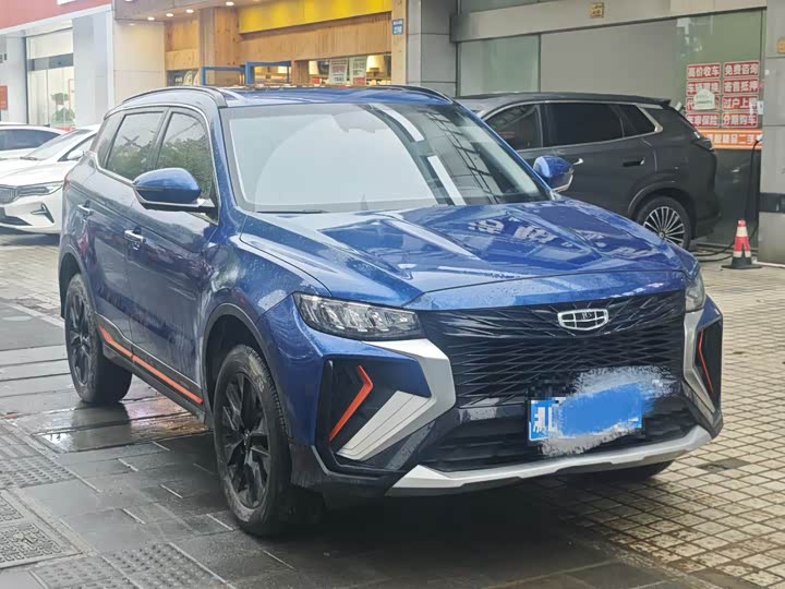 Geely Atlas, 2022 — фото 3 из 9