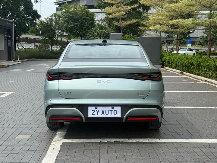 BYD Seal 06 Hybrid/EV, 2025 — фото 5 из 9