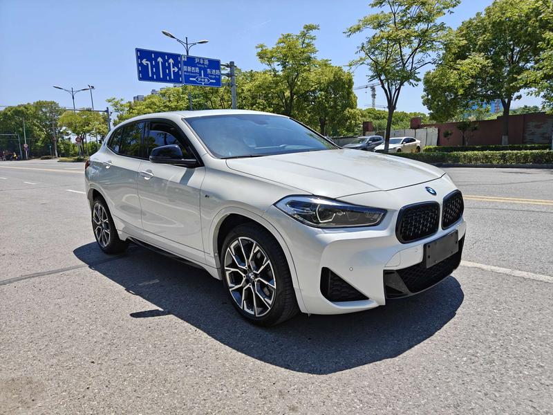 BMW X2, 2022 — фото 3 из 11