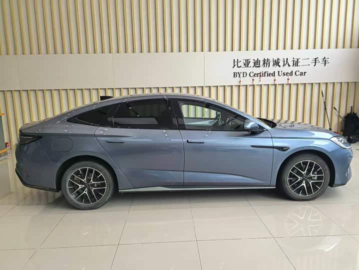 BYD Seal 07 DM-i Hybrid, 2025 — фото 5 из 9