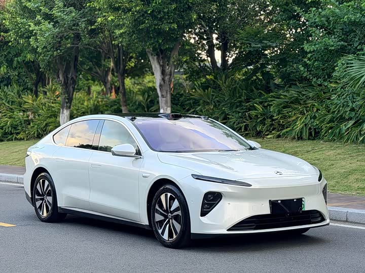 Nio ET7, 2023 — фото 3 из 9
