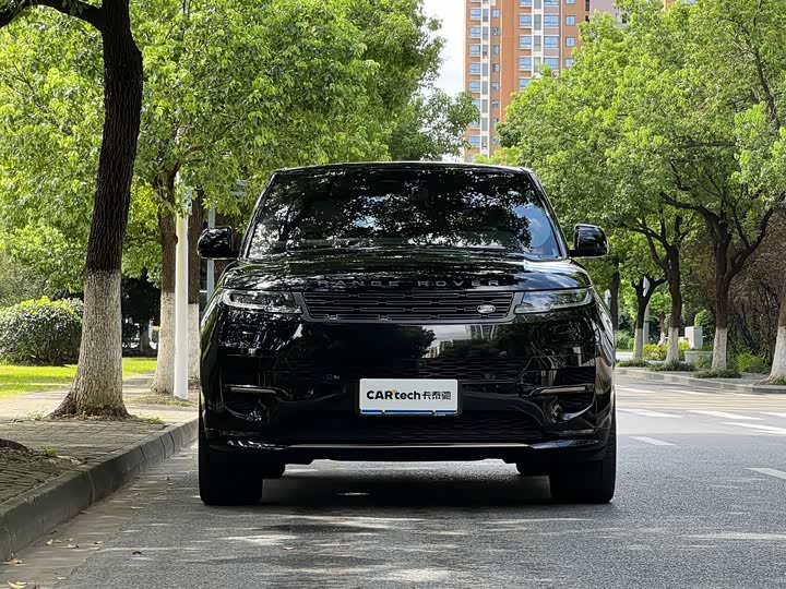 Land Rover Range Rover Sport, 2024 — фото 2 из 9
