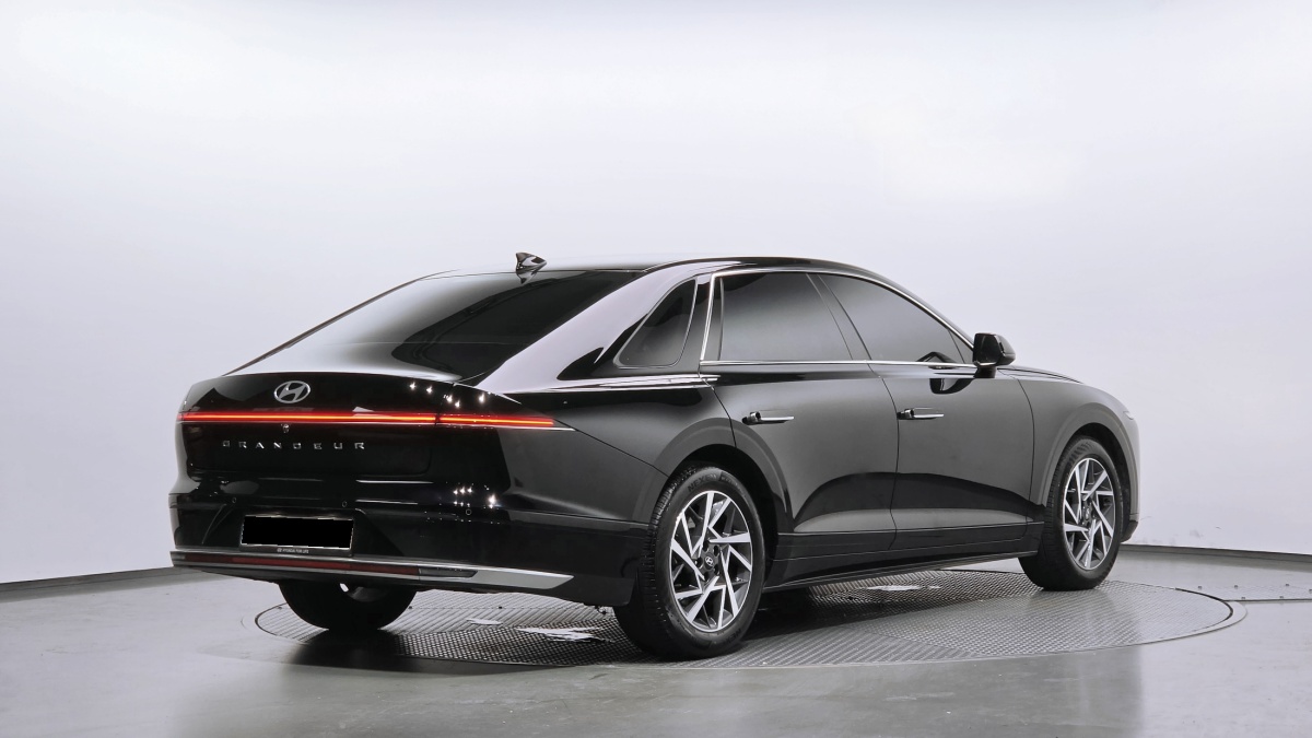 Hyundai Grandeur, 2022 — фото 2 из 12