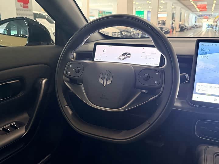 Leapmotor Lafa5, 2025 — фото 9 из 9