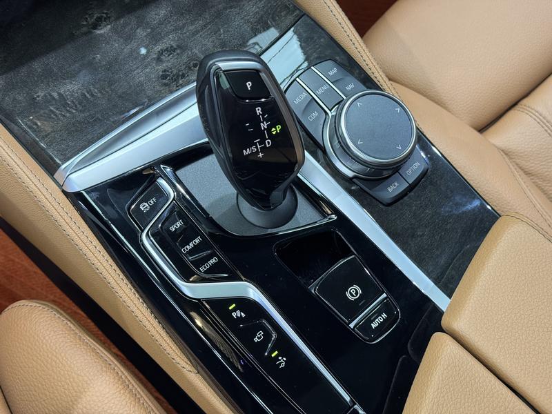 BMW 6 Series GT, 2024 — фото 9 из 12