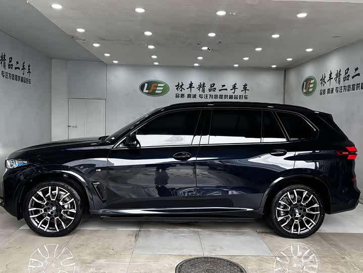 BMW X5, 2025 — фото 4 из 9
