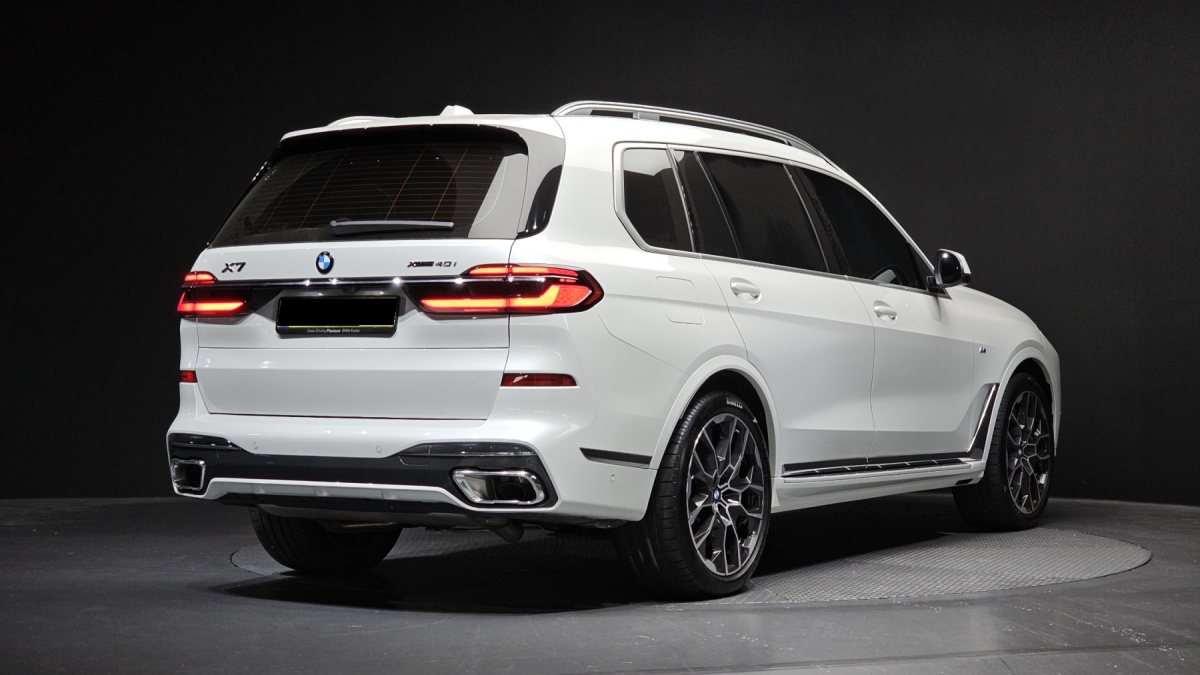BMW X7, 2024 — фото 2 из 12