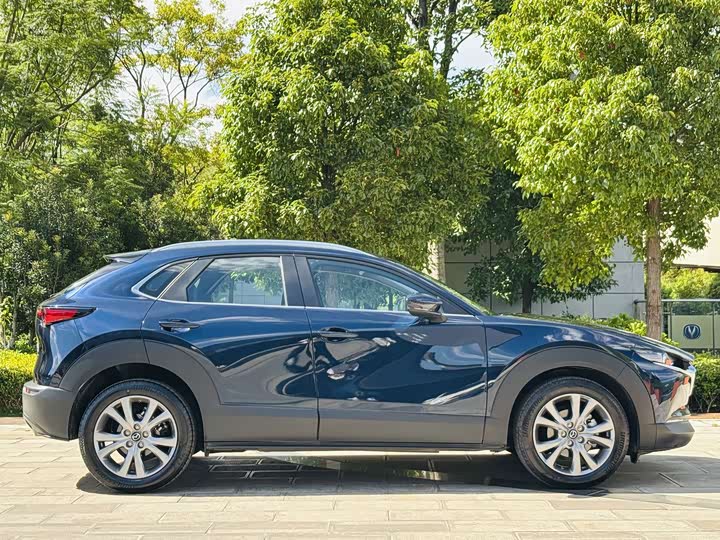 Mazda CX-30, 2025 — фото 7 из 9