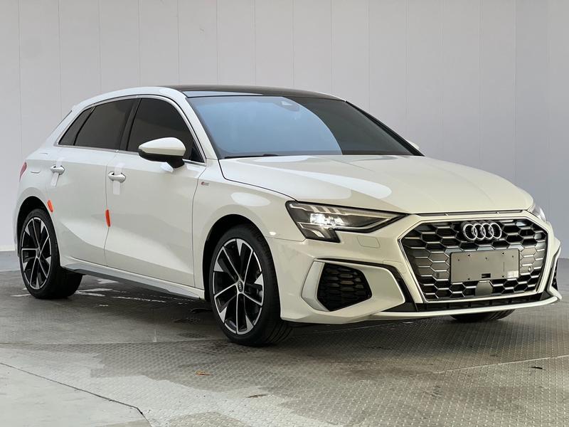 Audi A3, 2022 — фото 3 из 12