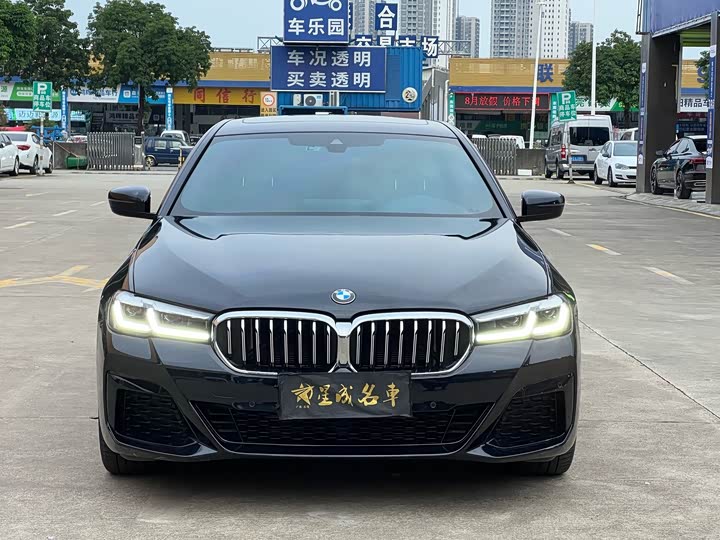 BMW 5 Series, 2022 — фото 2 из 9