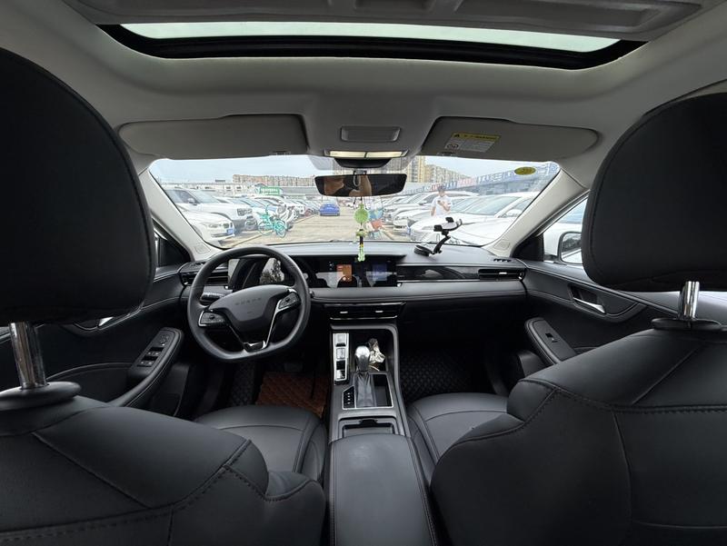 Roewe i5, 2025 — фото 7 из 10
