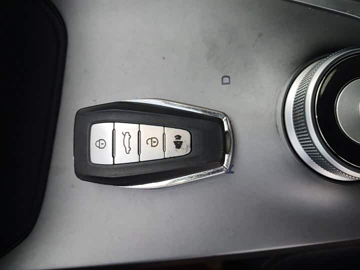 Geely Geometry C, 2022 — фото 9 из 9
