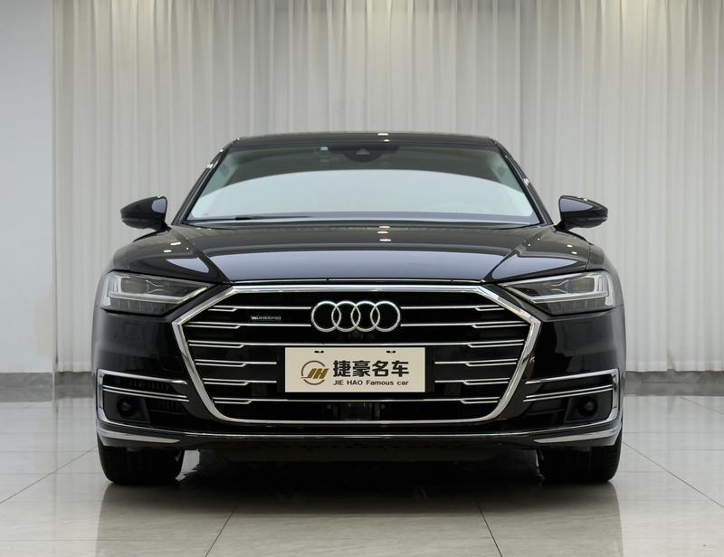 Audi A8, 2021 — фото 2 из 9