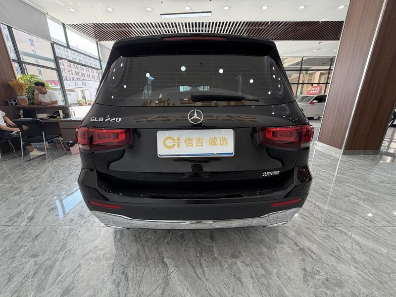 Mercedes-Benz GLB-Class, 2022 — фото 6 из 11