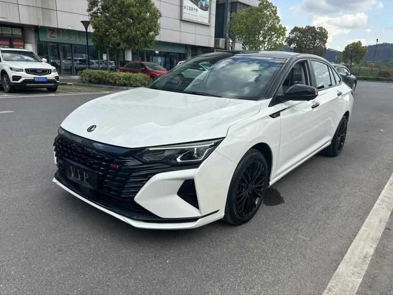 Dongfeng Aeolus Yixuan Max, 2022 — купить в Воронеже под ключ