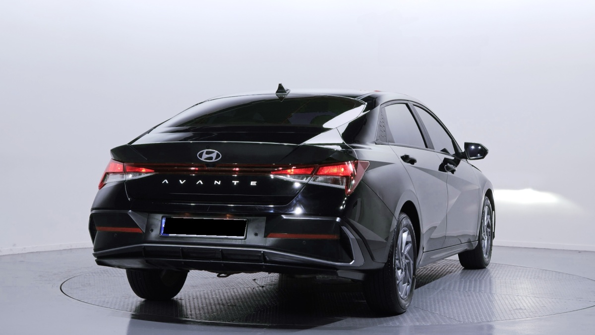 Hyundai Avante, 2023 — фото 2 из 12