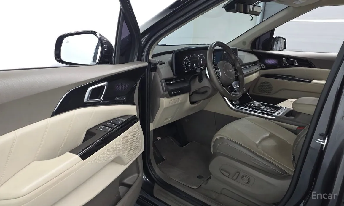Kia Carnival, 2022 — фото 10 из 12