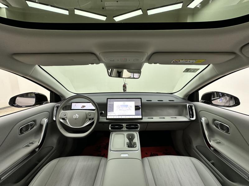Leapmotor B01, 2025 — фото 11 из 12