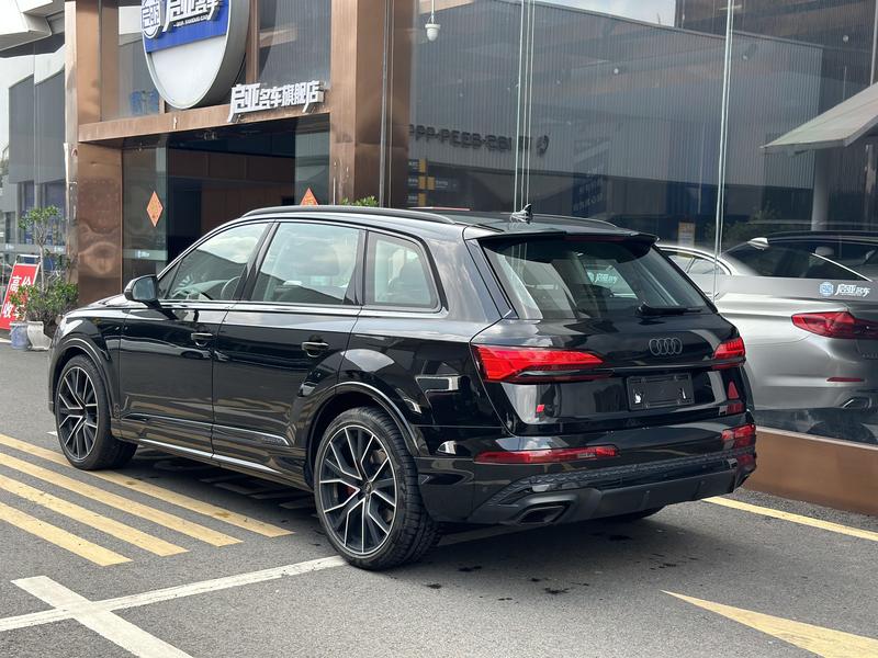 Audi Q7, 2025 — фото 4 из 11