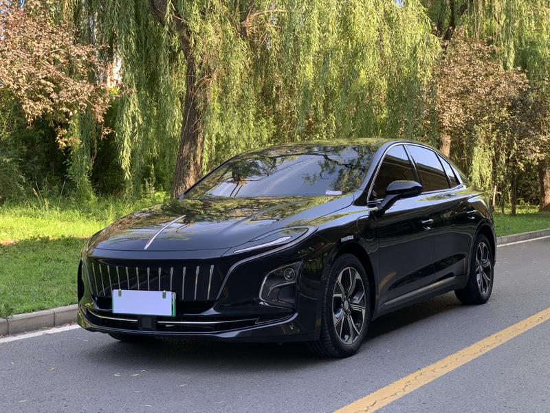 Hongqi E-QM5, 2023 — купить в Санкт-Петербурге под ключ
