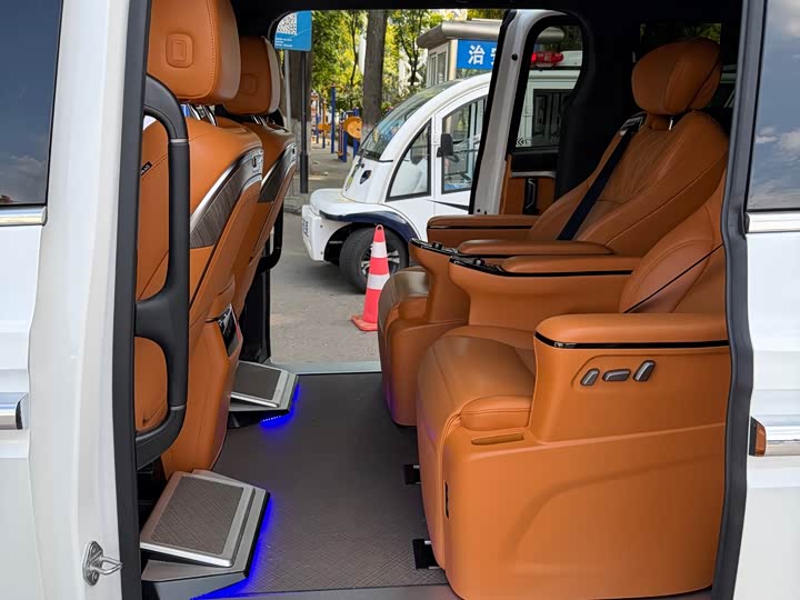 Wey 80 Hybrid, 2025 — фото 7 из 9