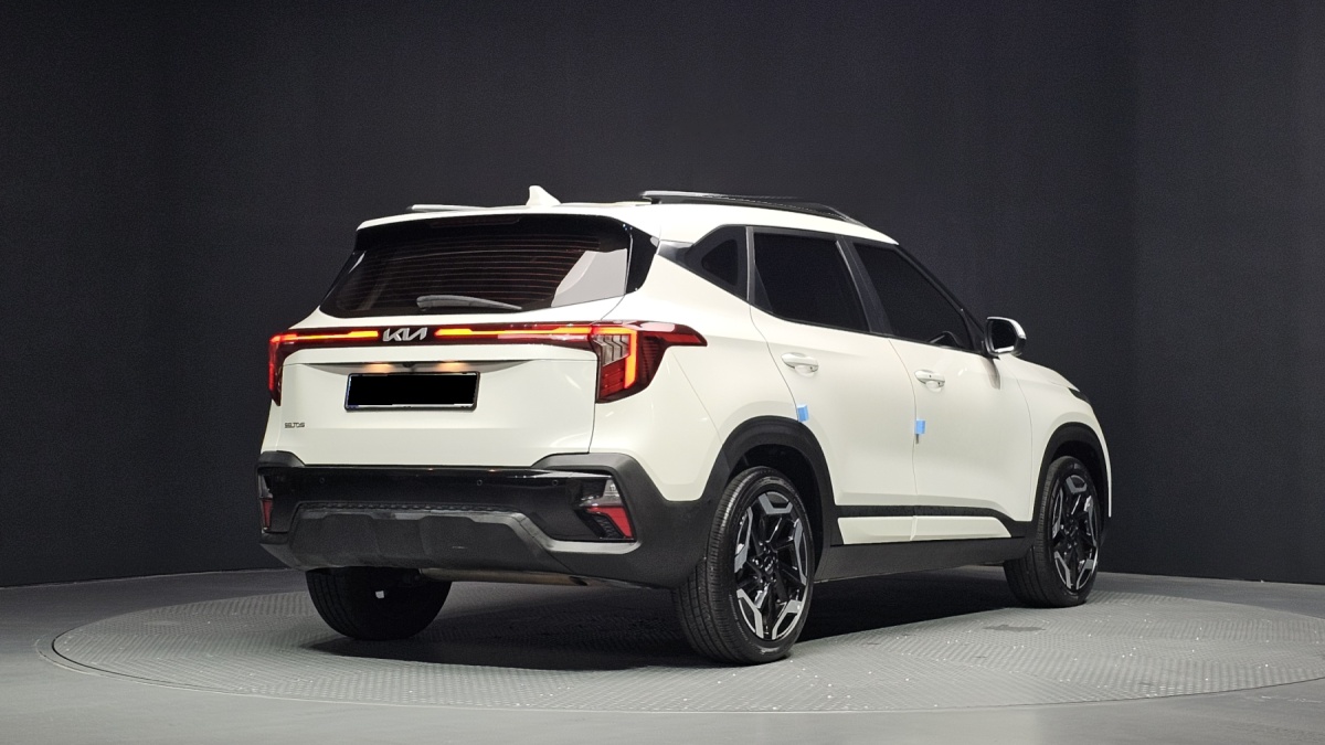 Kia Seltos, 2022 — фото 2 из 12