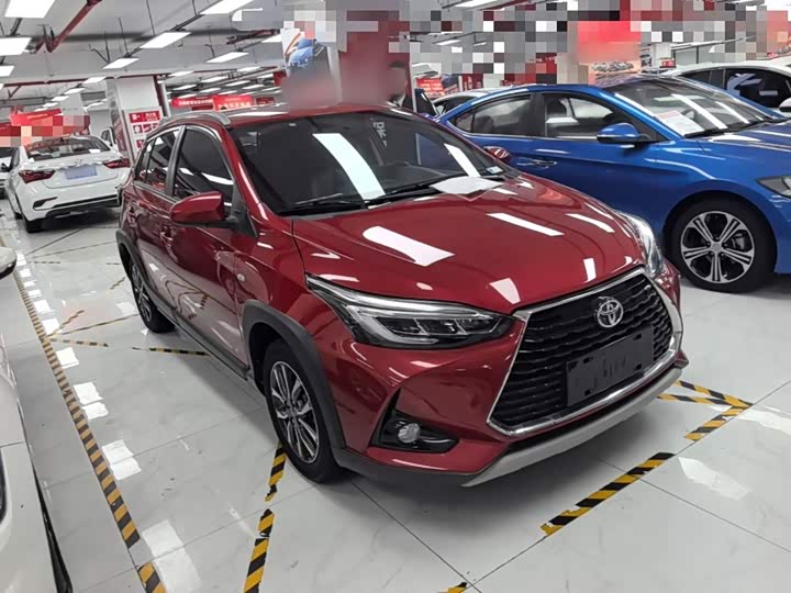 Toyota Yaris L Hatchback, 2022 — фото 4 из 9
