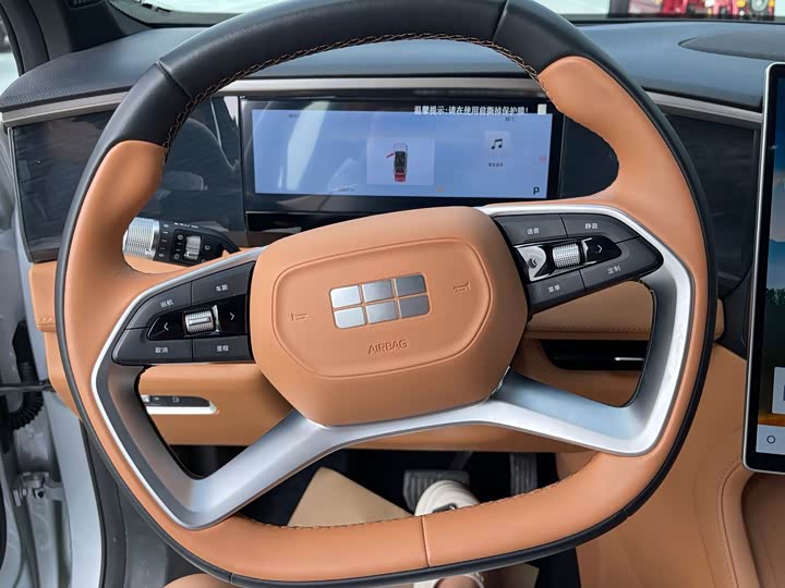 Geely Galaxy L7, 2025 — фото 8 из 9