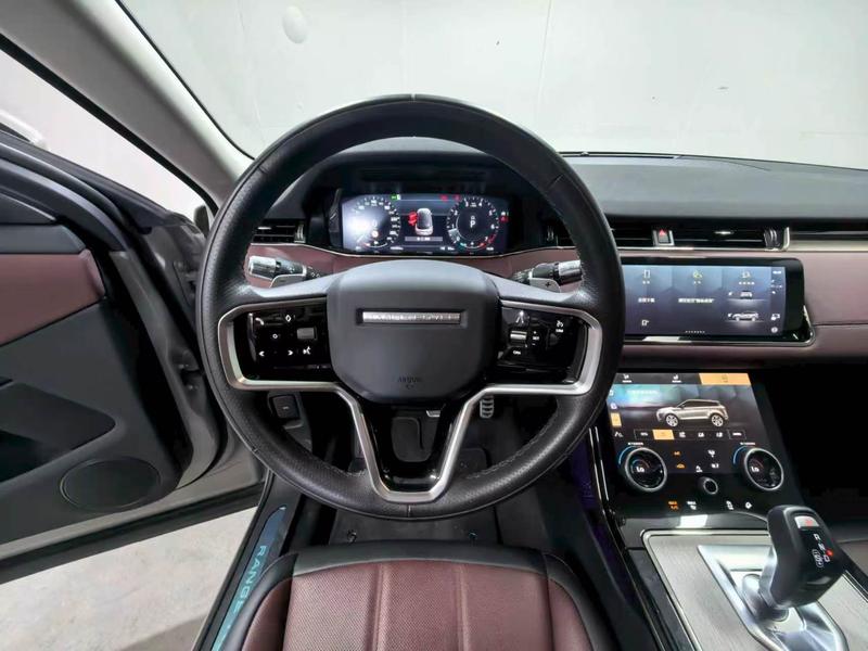 Land Rover Range Rover Evoque L, 2022 — фото 8 из 12