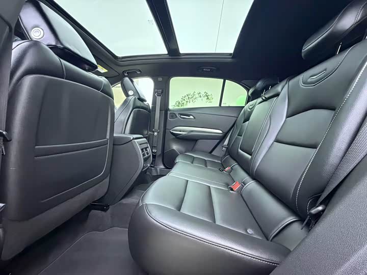 Cadillac XT4, 2024 — фото 6 из 9
