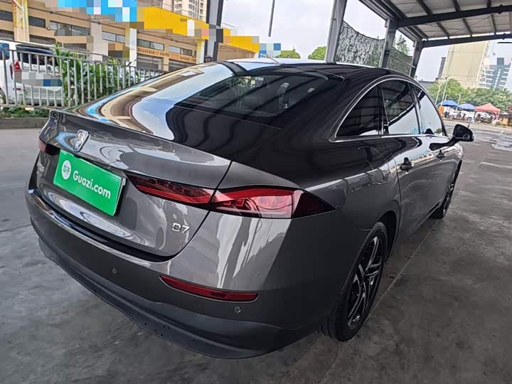 Roewe D7, 2024 — фото 7 из 9