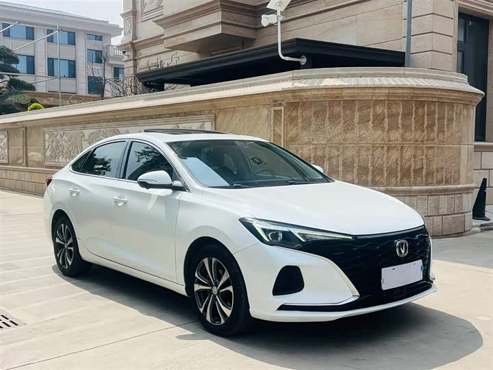 Changan Eado Plus, 2021 — фото 3 из 9