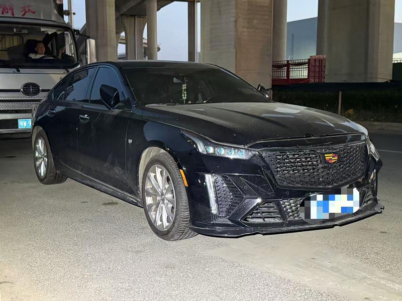 Cadillac CT5, 2023 — фото 3 из 8