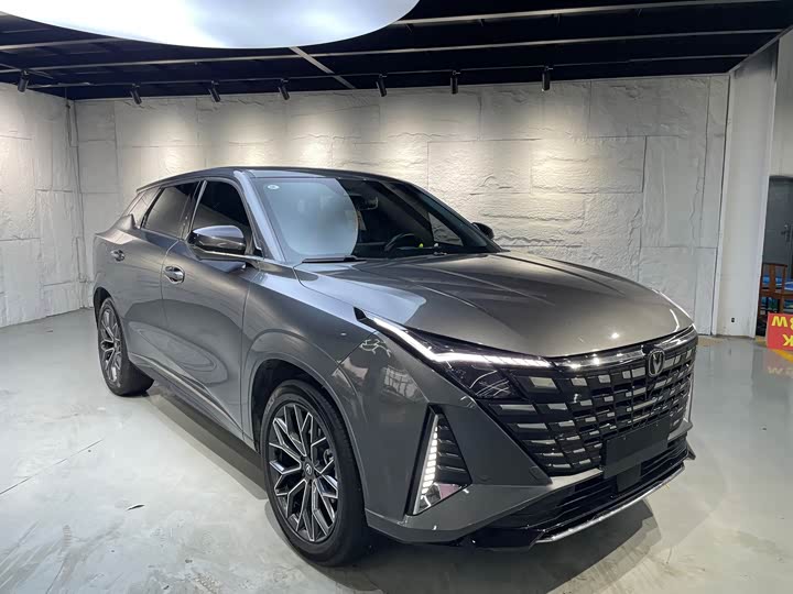 Changan UNI-Z Hybrid, 2024 — фото 3 из 9