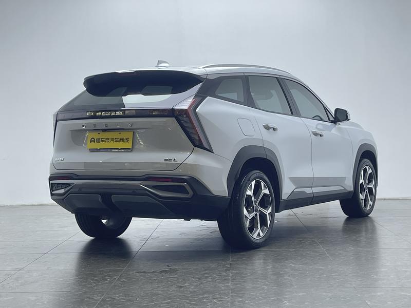 Geely Atlas L, 2024 — фото 7 из 12