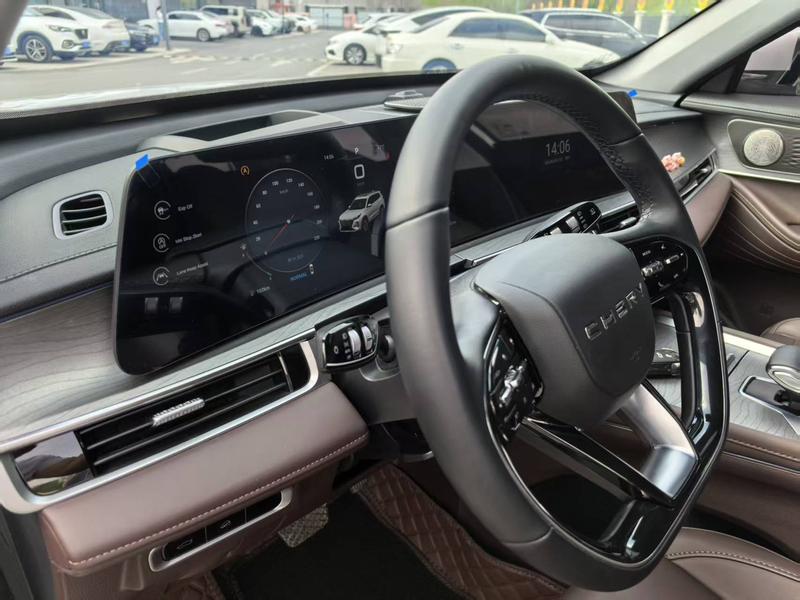 Chery Tiggo 8 Pro, 2024 — фото 8 из 12