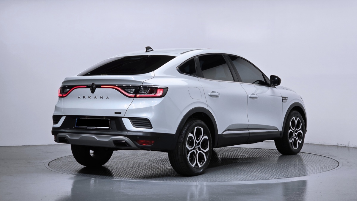 Renault Arkana, 2025 — фото 2 из 12