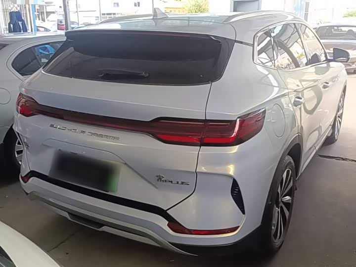 BYD Song Plus Hybrid/EV, 2023 — фото 7 из 9