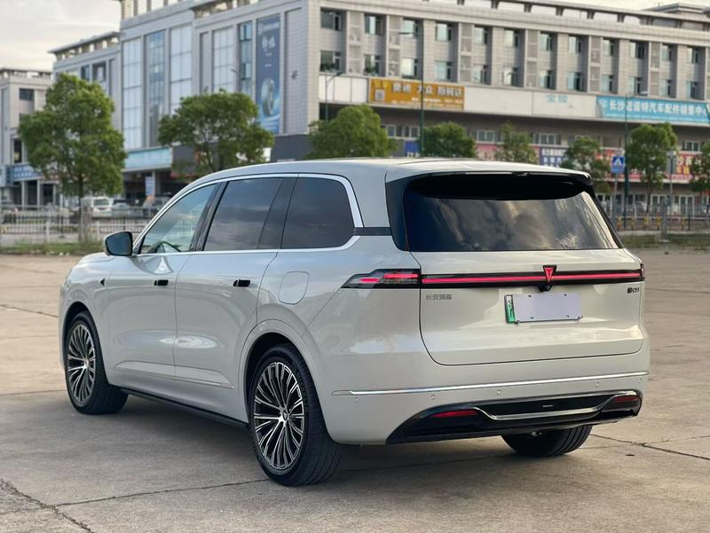 Changan Deepal S09, 2025 — фото 3 из 10