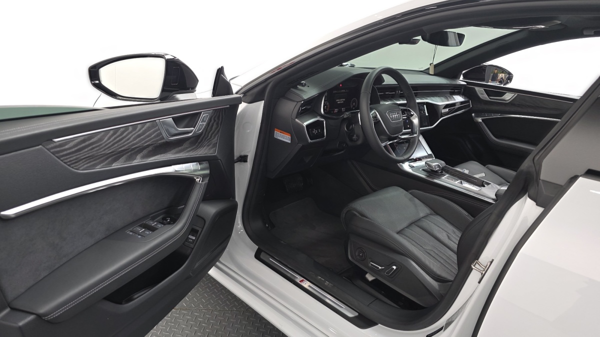 Audi A7, 2025 — фото 10 из 12