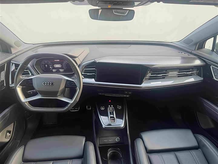 Audi Q4 e-tron, 2025 — фото 4 из 9