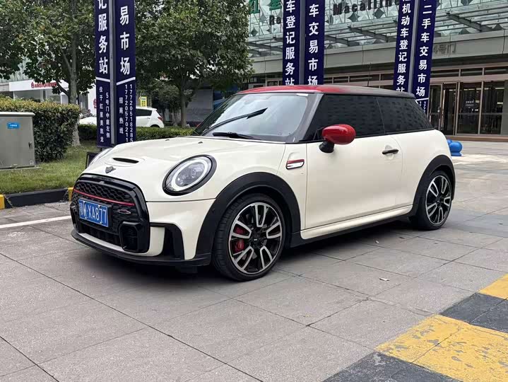 Mini Mini JCW, 2022 — купить в Санкт-Петербурге под ключ
