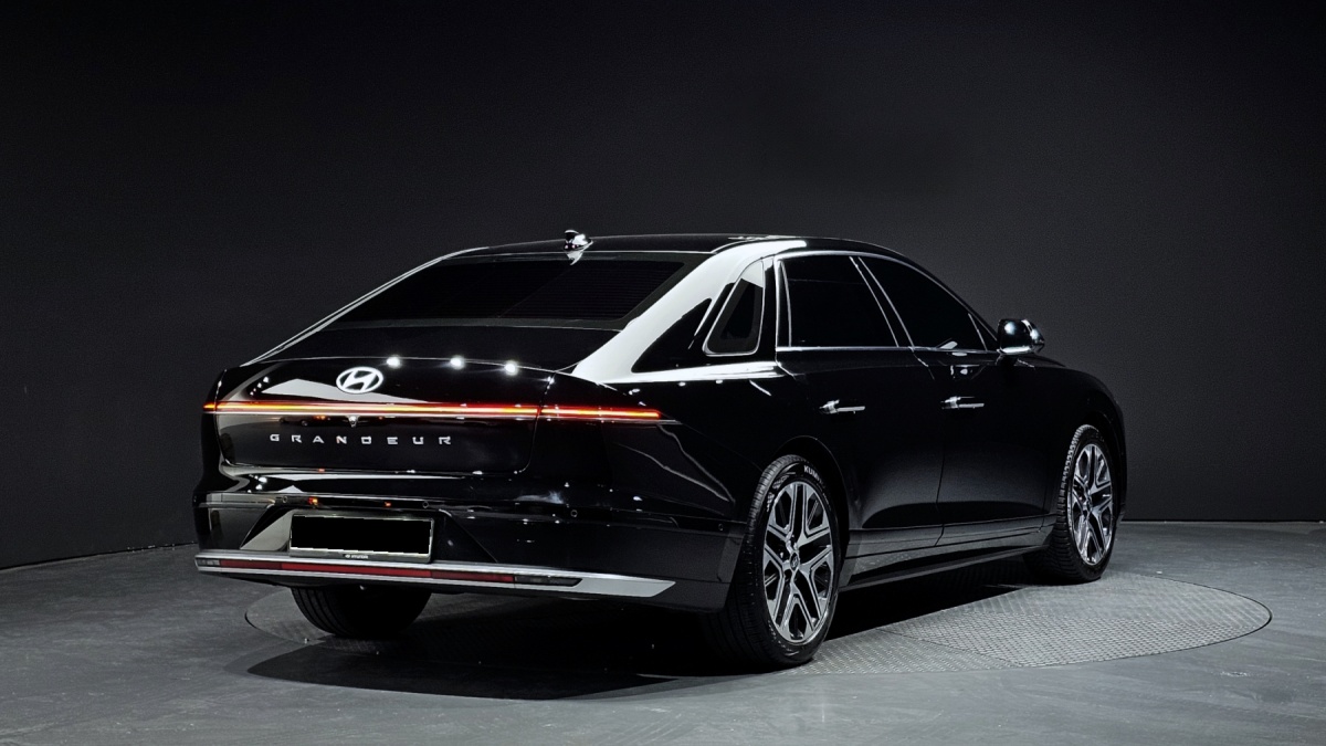 Hyundai Grandeur, 2023 — фото 2 из 12