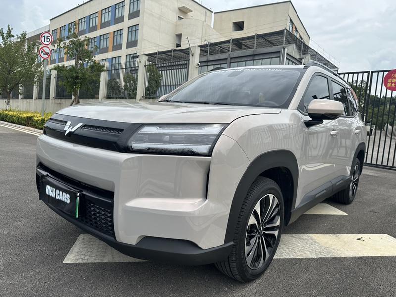 Wuling Starlight 560 Hybrid/EV, 2025 — купить в Москве под ключ