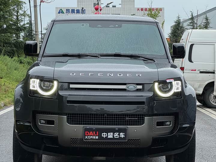 Land Rover Defender, 2023 — фото 2 из 9