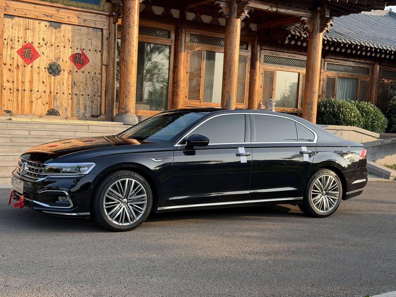 Volkswagen Phideon, 2023 — купить в Самаре под ключ