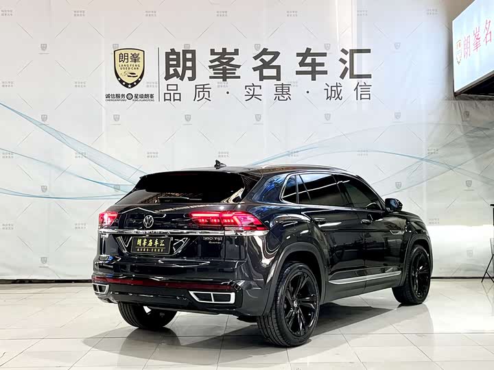 Volkswagen Teramont X, 2023 — фото 6 из 9
